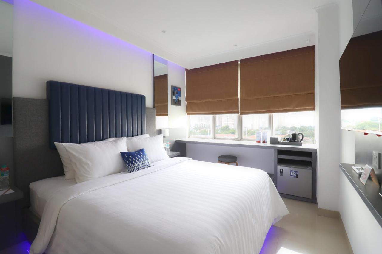 ホテル Moritz Biz Gandaria ジャカルタ エクステリア 写真