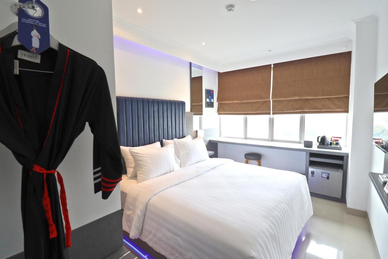 ホテル Moritz Biz Gandaria ジャカルタ エクステリア 写真