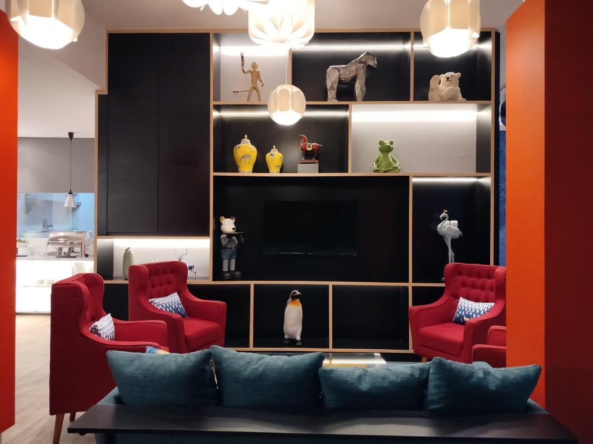 ホテル Moritz Biz Gandaria ジャカルタ エクステリア 写真